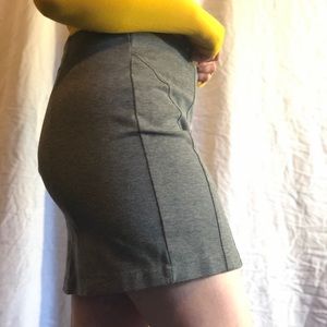 Gray New York and Co. pencil skirt